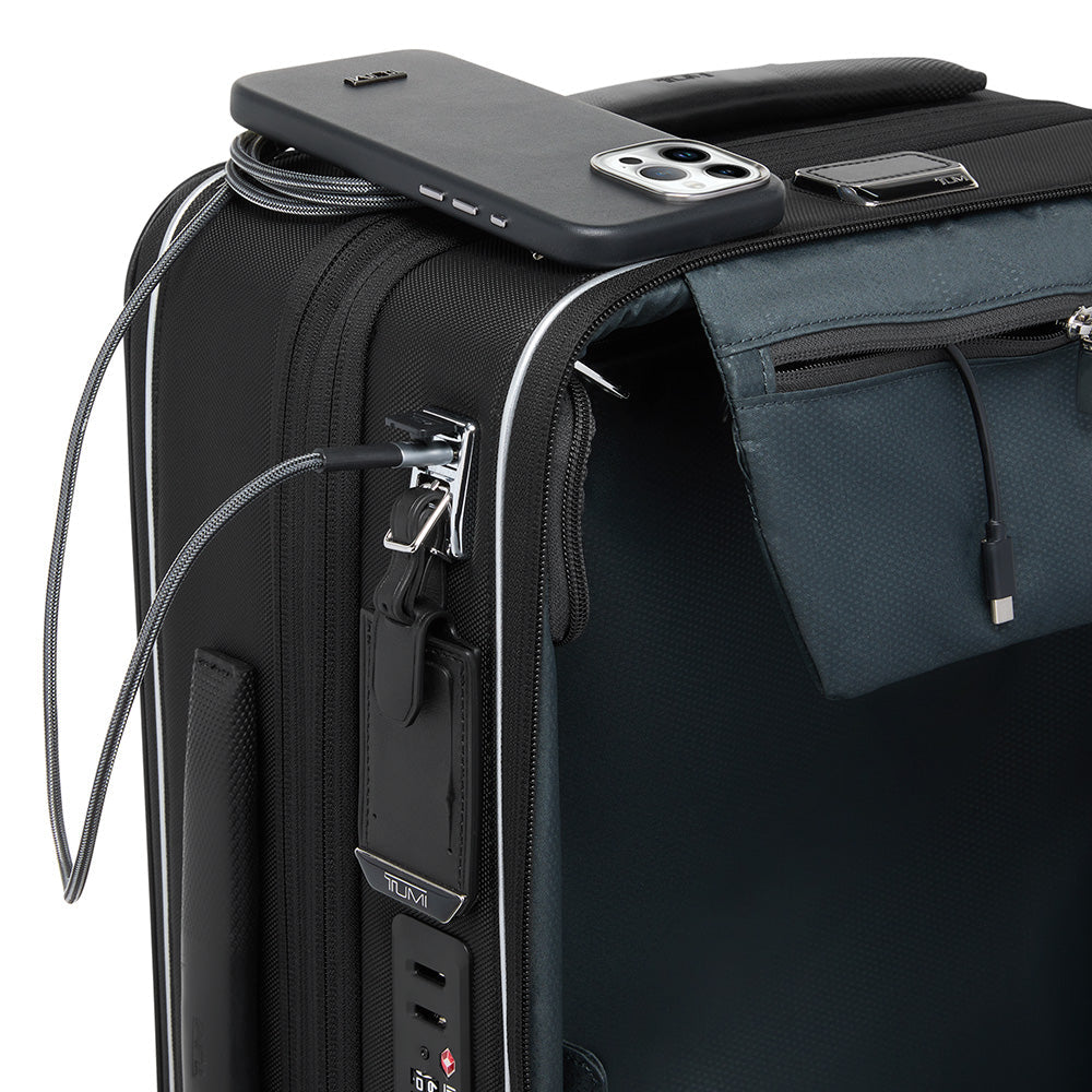 Mala Pequena International Dual Access Arrive' Preta