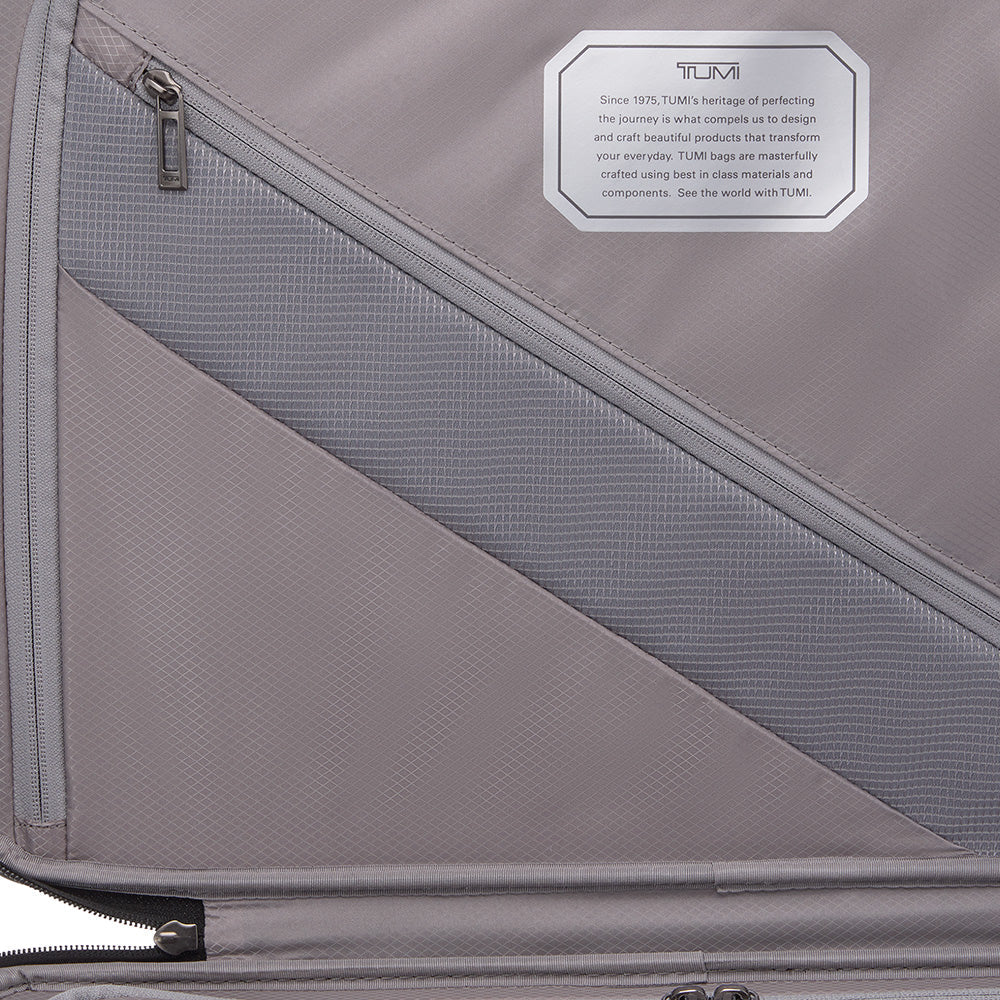 Mala Pequena International 19 Degree Lite Vinho