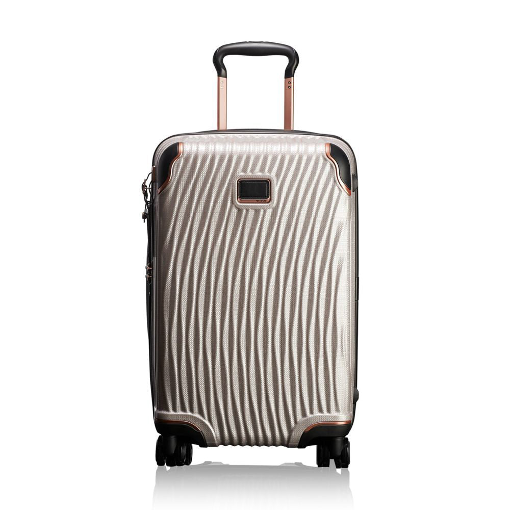 Mala Pequena International