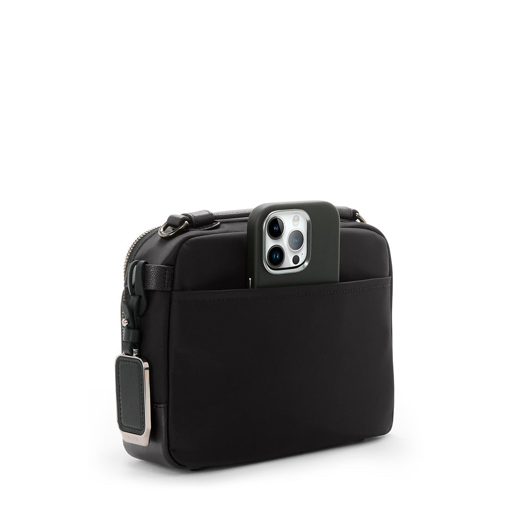 Bolsa Transversal Teghan Voyageur Preta/ Gunmetal