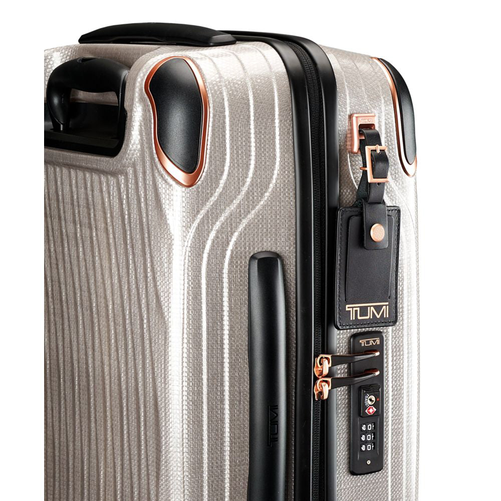 Mala Pequena International