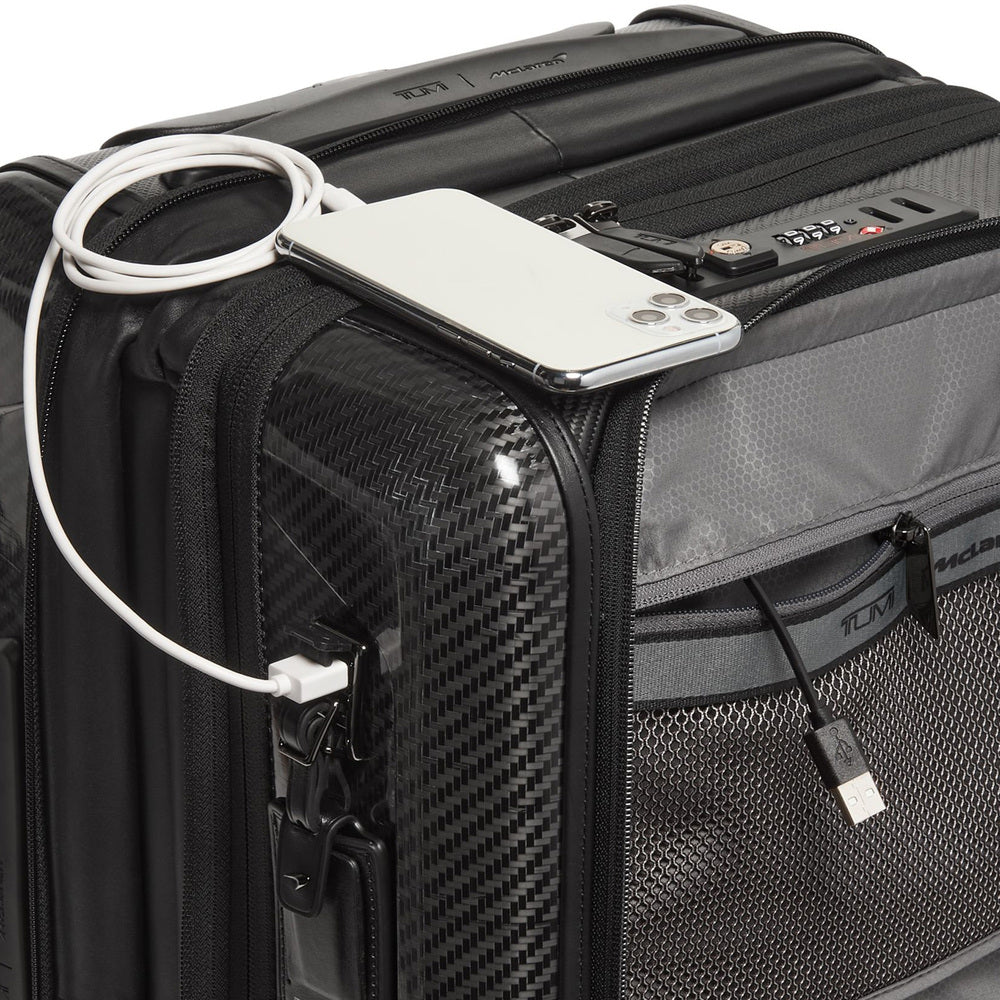 Aero International Expandable 4 Wheel Pequena