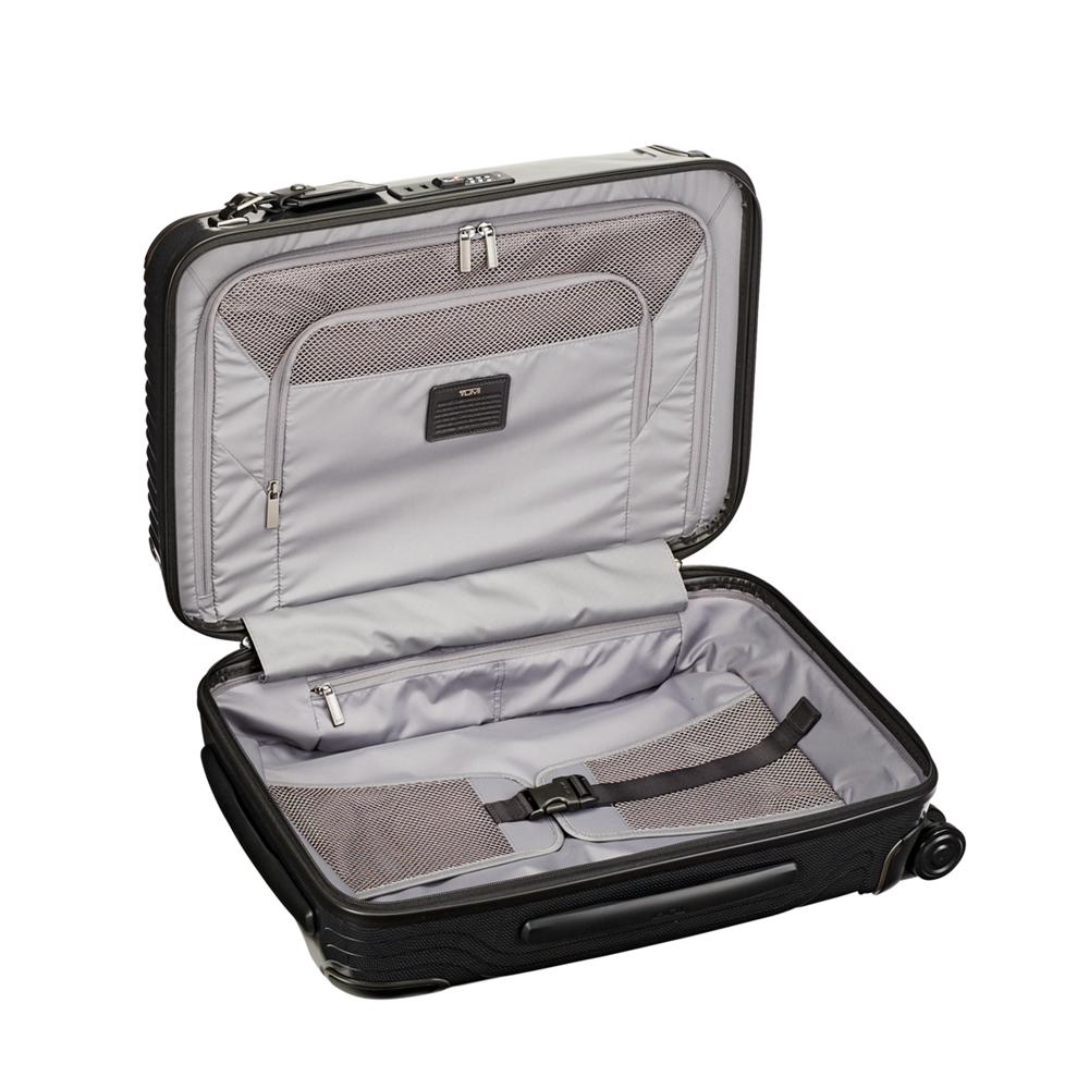 Mala Pequena International