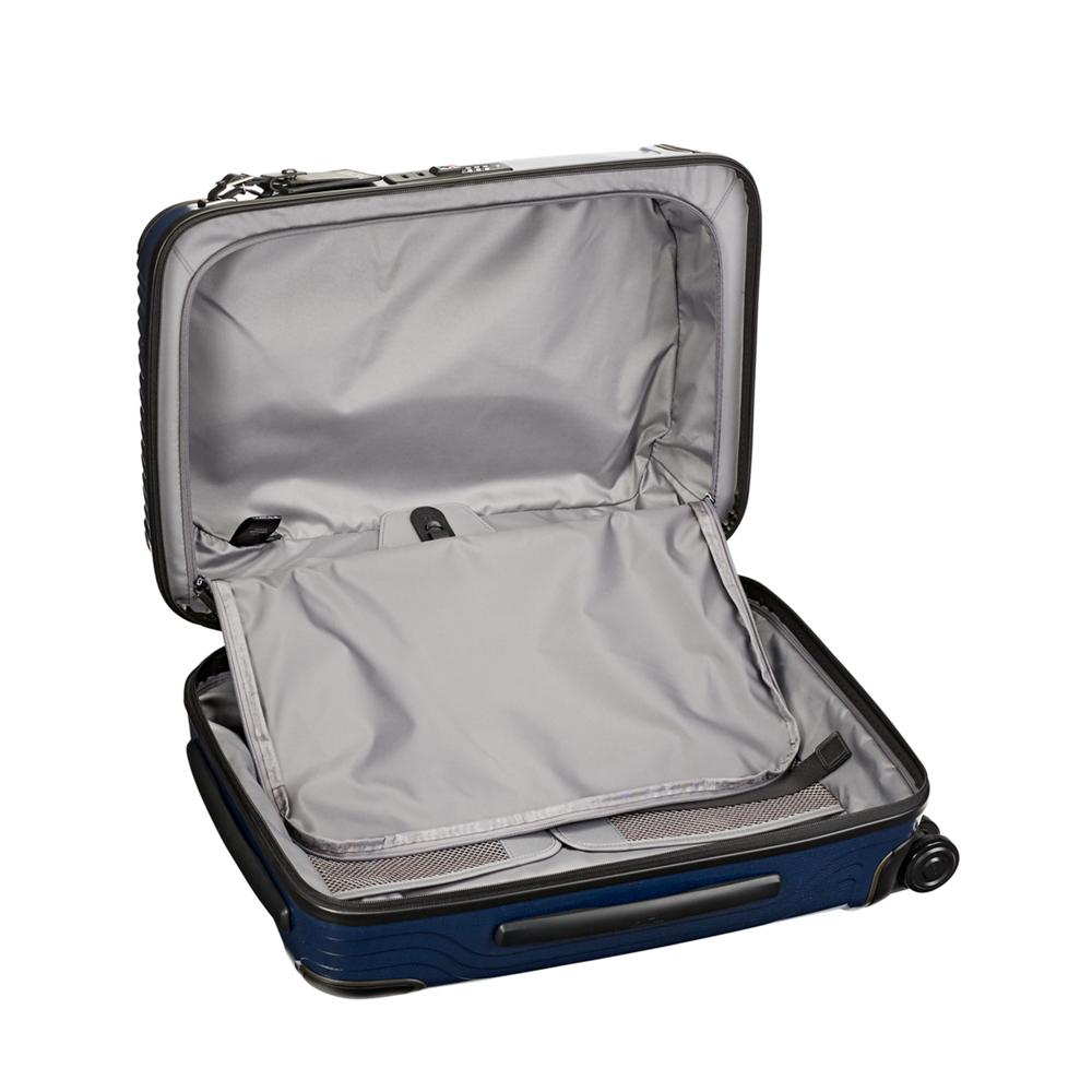 Mala Pequena International